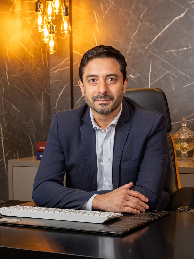 Dr. Guilherme Silva