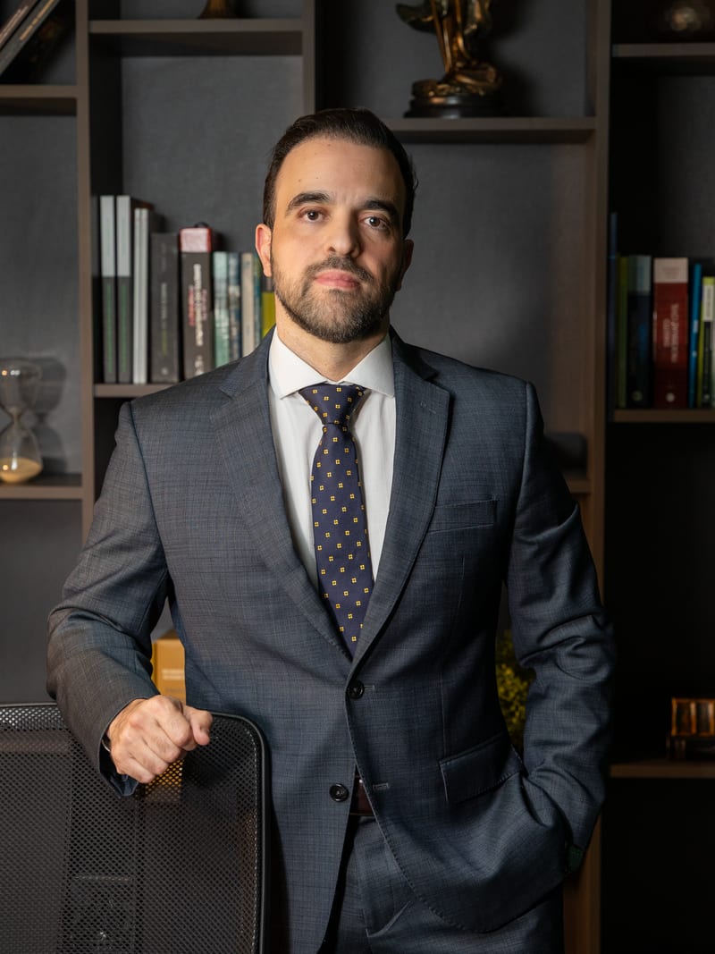 Dr. Rodrigo Lourenço
